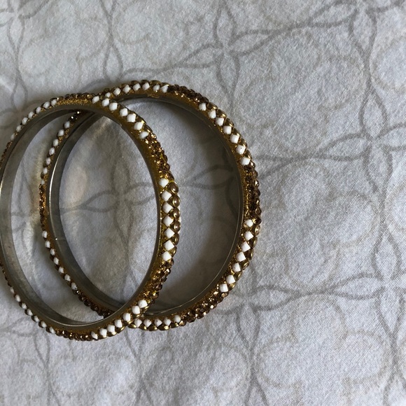 Brand new pair of ‘lak’ bangles with rhinestone - Picture 2 of 10